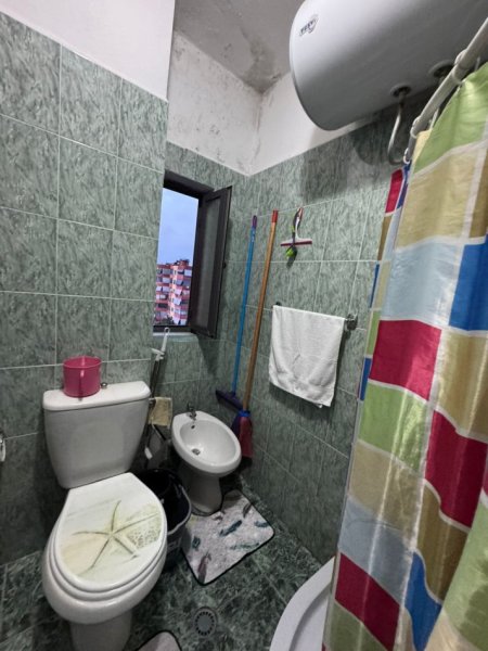 APARTAMENT 2+1 ME QIRA  500 € (RRUGA E DIBRES)