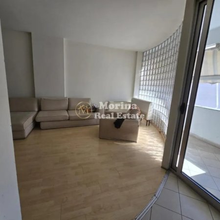 Tirane, shitet apartament 3+1 Kati 7, 168 m² 340.000 € (Zogu i Zi)