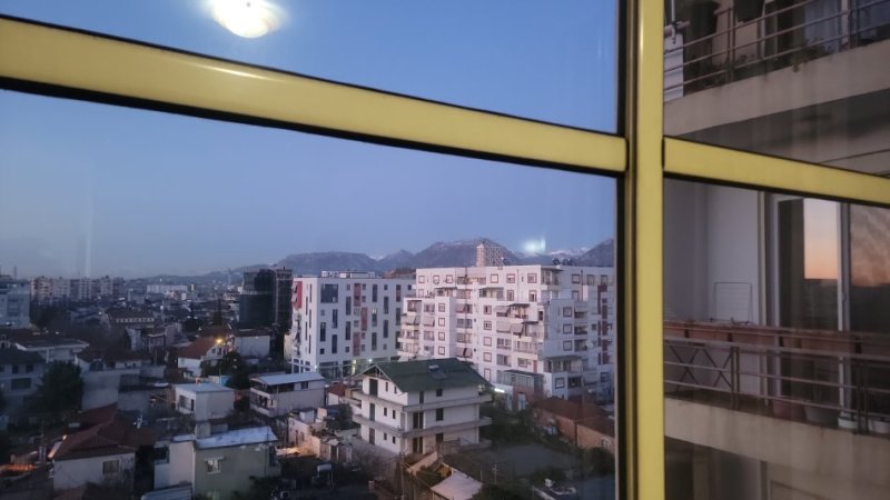 Apartament ne Tirane (ish- hipoteka, 100 mt2 nga rruga "Jordan Misja")