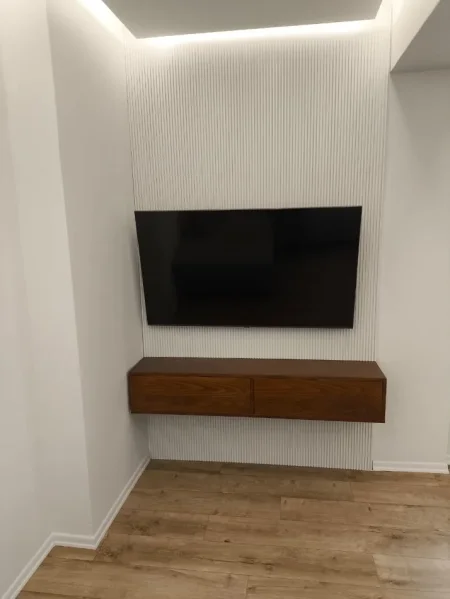 Tirane, jepet me qera apartament 1+1 Kati 4, 70 m² 600 € (Kodra e Diellit)