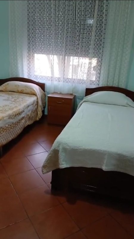 Jepet me Qira Apartament 2+1 tek Rruga Jordan Misja, 500 €URO