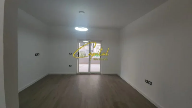 Tirane, shitet apartament 1+1 Kati 2, 59 m² 179.000 € (KOMUNA E PARISIT)