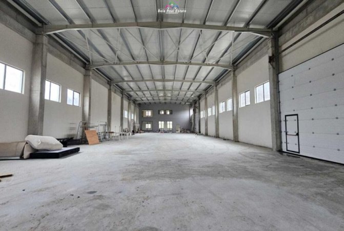 Tirane, jepet me qera magazine , 1.000 m² 6.000 € (Rruga e Vjeter e Elbasanit)