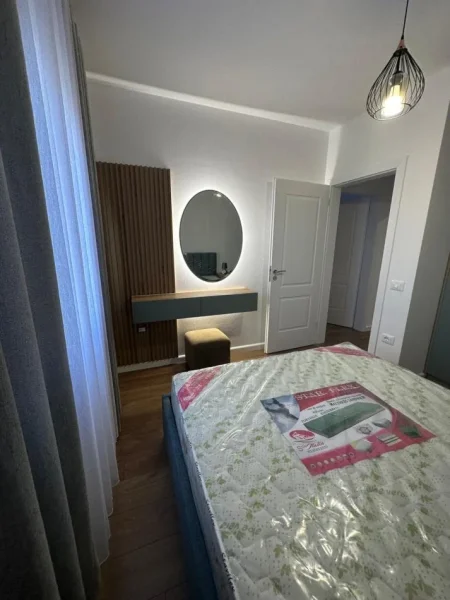Tirane, jepet me qera apartament 2+1 Kati 7, 80 m² 622 € (Rruga Sokrat Miho)