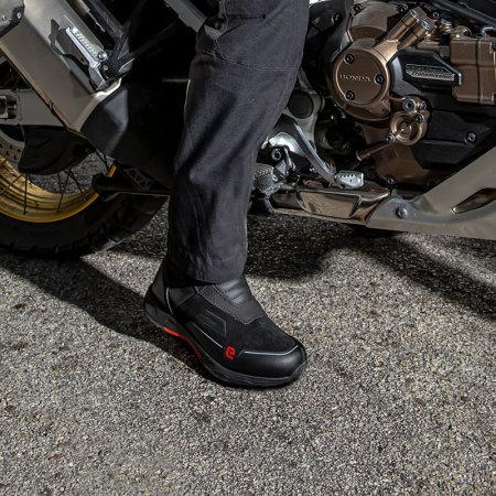 Durres, shes Cizme motorri kundra ujit Eleveit Venom oferte nga 239ne 195euro 195 €