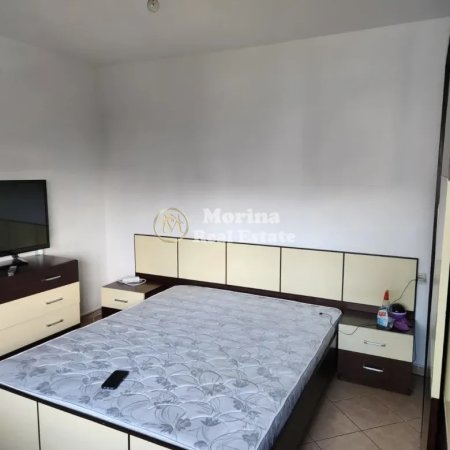 Tirane, jepet me qera apartament 2+1 Kati 4, 115 m² 500 € (Kthesa e Kamzes)