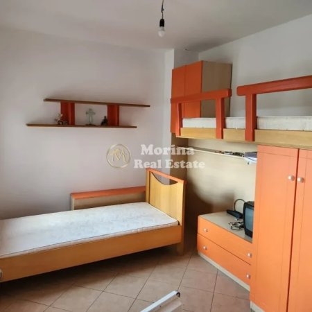Tirane, jepet me qera apartament 2+1 Kati 4, 115 m² 500 € (Kthesa e Kamzes)