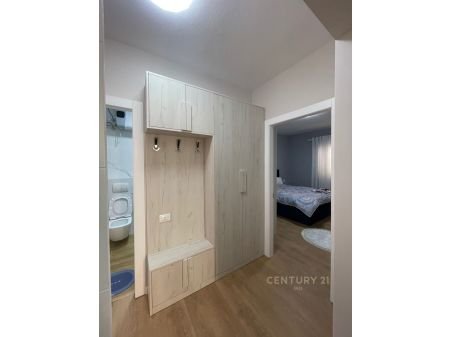 Tirane, jepet me qera apartament 1+1 Kati 2, 68 m² 700 € 