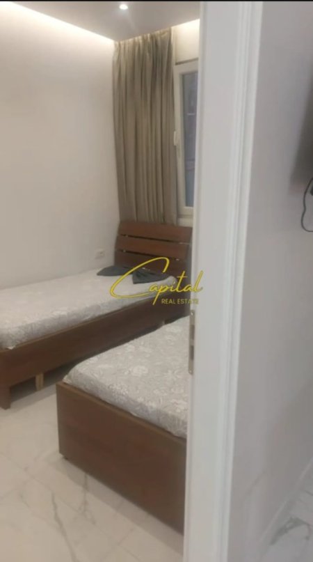 Tirane, jepet me qera apartament 1+1 Kati 0, 50 m² 450 € (RRUGA 5 MAJI)