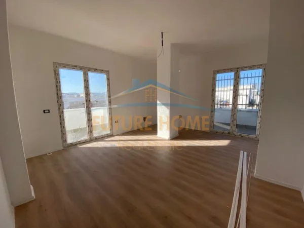 Shitet apartament 1+1+Ballkon Kati 9, 89 m² 95.000 € Okazion (Bulevardi Migjeni, Unaza e Re)