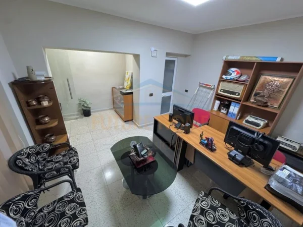 Durres, shitet ambjent biznesi Kati 0, 60 m² 130.000 € 