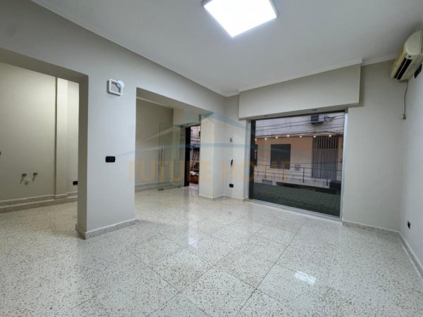 Durres, shitet ambjent biznesi Kati 0, 60 m² 130.000 € 