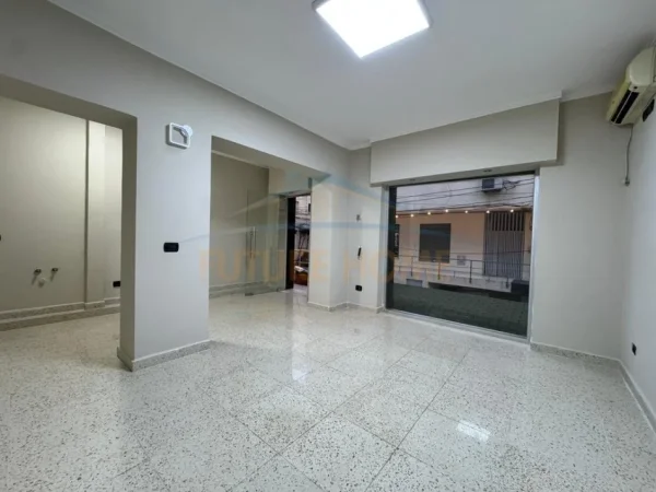 Durres, shitet ambjent biznesi Kati 0, 60 m² 130.000 € 