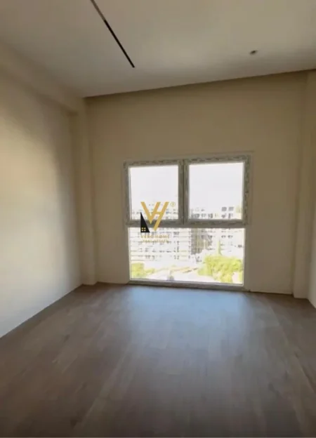 Tirane, shitet apartament 1+1+Ballkon Kati 4, 60 m² 98.450 € (DEPO E UJIT, QYTET STUDENTI)