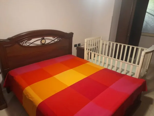 Tirane, jepet me qera apartament 1+1+Ballkon Kati 2, 60 m² 450 € (Vasil Shanto)