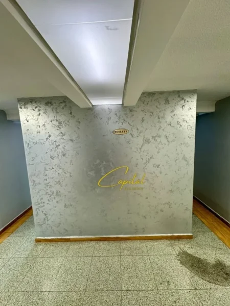 Tirane, jepet me qera ambjent biznesi Kati 0, 655 m² 5.800 € (RRUGA E KAVAJES)