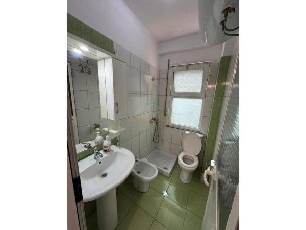 Tirane, jepet me qera apartament 2+1 Kati 1, 80 m² 600 € (CONCORD CENTER 5 MAJI)  DB62301