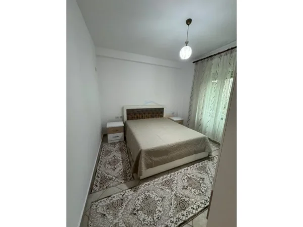 Tirane, jepet me qera apartament 2+1 Kati 1, 80 m² 600 € (CONCORD CENTER 5 MAJI)  DB62301