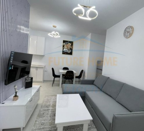 Tirane, jepet me qera apartament 1+1 Kati 0, 45 m² 450 € (Kopshti Botanik)