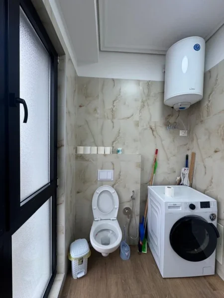 Tirane, shitet apartament 1+1 Kati 11, 69 m² 155.000 € (Farmacia 10, Kompleksi Arlis)