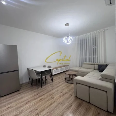 Tirane, jepet me qera apartament 1+1 Kati 4, 65 m² 550 € (RRUGA SIRI KODRA)