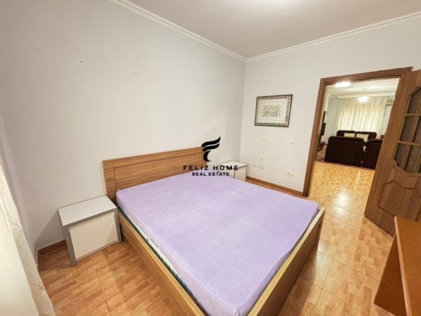 Tirane, jepet me qera apartament 2+1 Kati 4, 120 m² 650 € (RRUGA E KAVAJES)