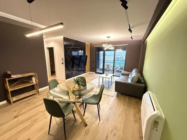Tirane, jepet me qera apartament 2+1+Ballkon Kati 9, 105 m² 1.300€ (Rezidenca Olimpik)