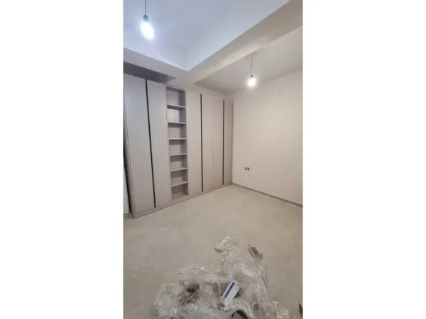 Tirane, jepet me qera apartament 1+1 Kati 1, 50 m² 450 € (SELITE)  CITY60970