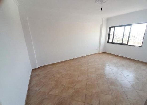 Tirane, shitet apartament 2+1+BLK Kati 8, 100 m² 160.000 Euro (Rr.Shefqet Musaraj te Nishrak)