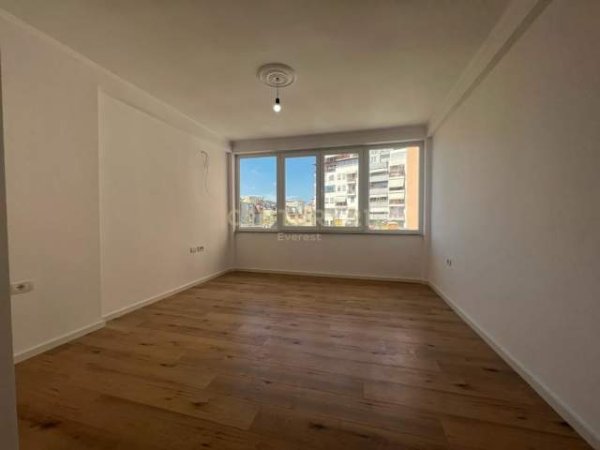 Tirane, shitet apartament 2+1+BLK Kati 4, 77 m² 155.000 Euro (Pas Postes Nr. 8)