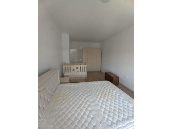 Tirane, jepet me qera apartament 2+1 Kati 6, 116 m² 500 Euro (Don Bosko)