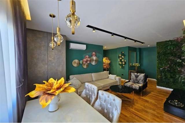 Tirane, jepet me qera apartament 1+1+A Kati 6, 67 m² 900 Euro (Rr. Sami Frasheri)