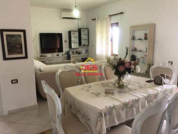 Vlore, shitet shtepi 1 Katshe Kati 1, 307 m² 92.000 Euro (Topana,Vlore)