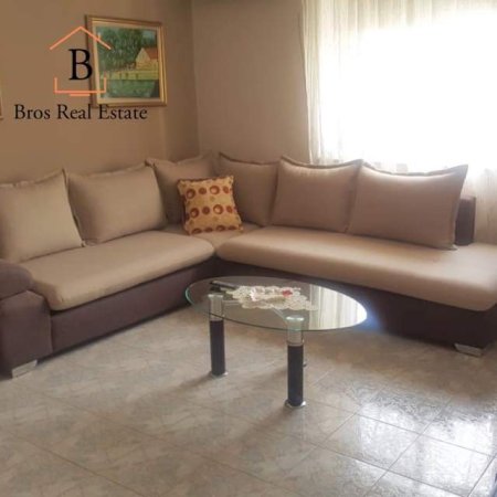 Tirane, jepet me qera apartament 1+1 Kati 3, 65 m² 45.000 Leke (Rruga Elbasanit, 7 Xhuxhat)