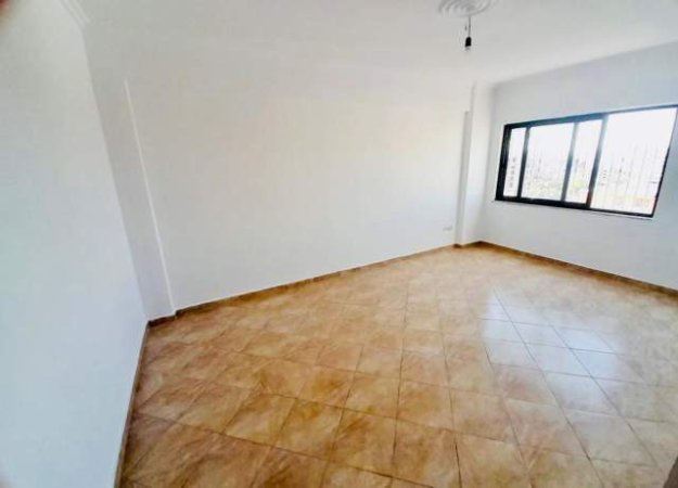 Tirane, shes apartament 2+1 160.000 Euro (21 Dhjetori)