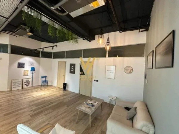 Tirane, shitet zyre Kati 3, 54 m² 220.000 Euro (SAMI FRASHERI , NE BLLOK)