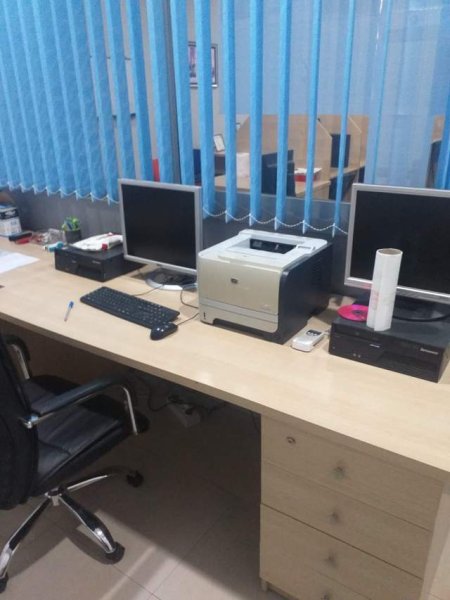 Tirane, jepet me qera ambjent biznesi Kati 0, 100 m² 1.100 Euro (Rruga Vace Zela)