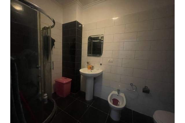 Tirane, shitet apartament Kati 3, 73 m² 70.000 Euro (Yzberisht,  Tiranë,  Shqipëri)
