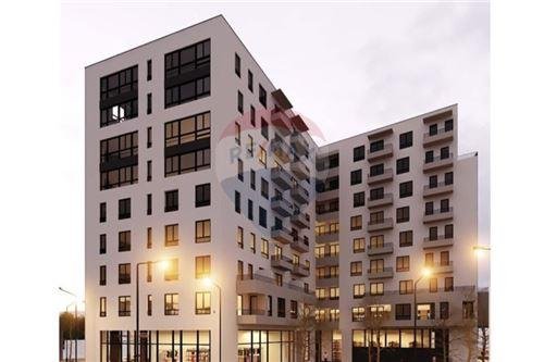 Tirane, shitet apartament 1+1 Kati 9, 57 m² 74.500 Euro (Rruga e Dibres)