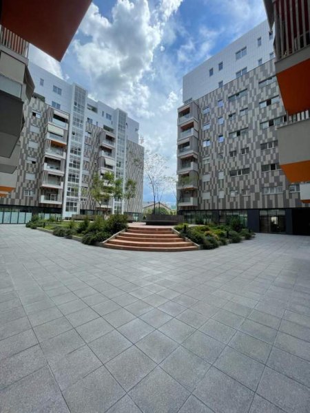 Tirane, jepet me qera apartament 1+1+BLK Kati 5, 73 m² 600 Euro (zogu zi)