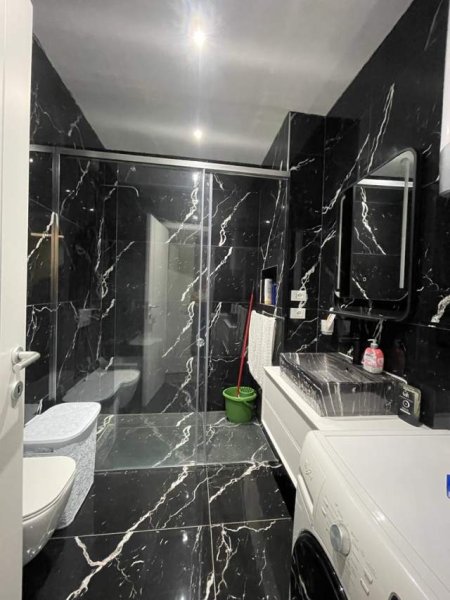 Tirane, jepet me qera apartament 1+1+BLK Kati 5, 73 m² 600 Euro (zogu zi)