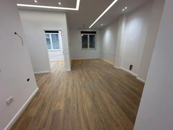 Tirane, shitet apartament 1+1+Ballkon Kati 0, 64 m² 140.700 € (Eduard Mano)