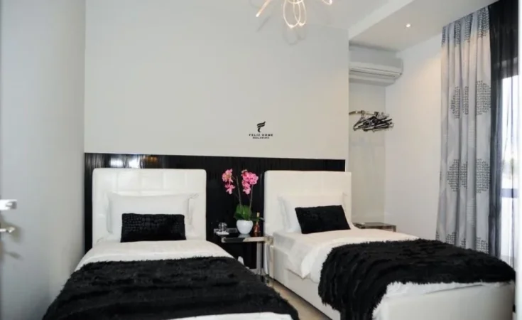Tirane, jepet me qera apartament 2+1 Kati 4, 96 m² 950 € (BLLOKU)