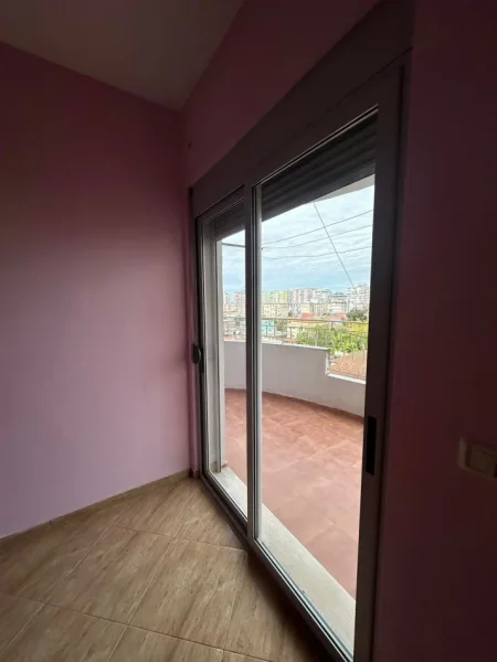 Fier, shes apartament 2+1+Ballkon , 120 m² 110.000 € 