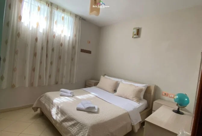 Tirane, jepet me qera Vile 3+1 Kati -1, 85 m² 770 € (bulevardi zogu i pare)