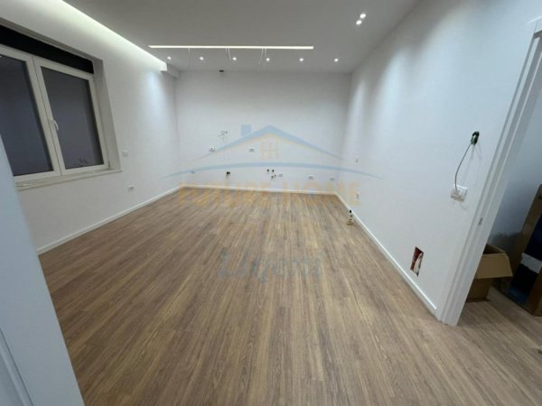 Tirane, shitet apartament 2+1 Kati 2, 102 m² 225.000 € (Liqeni i Thate)
