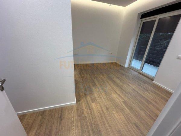 Tirane, shitet apartament 2+1 Kati 2, 102 m² 225.000 € (Liqeni i Thate)