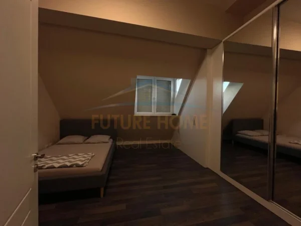 Tirane, shitet apartament 3+1+Ballkon Kati 7, 172 m² 280.000 € (liqeni i thate)