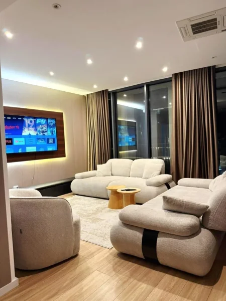 Tirane, shitet apartament 2+1 , 124 m² 550.000 € 