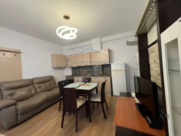 Tirane, shitet apartament 1+1+Ballkon Kati 2, 64 m² 95.000 € (FRESK)